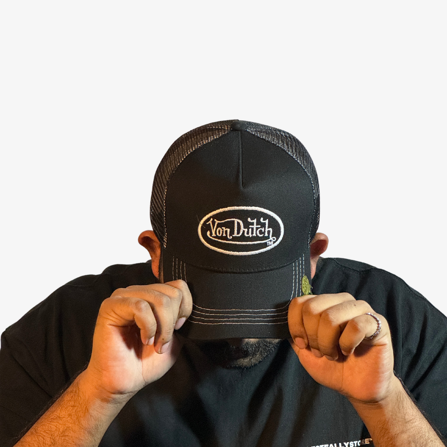 Von Dutch Black